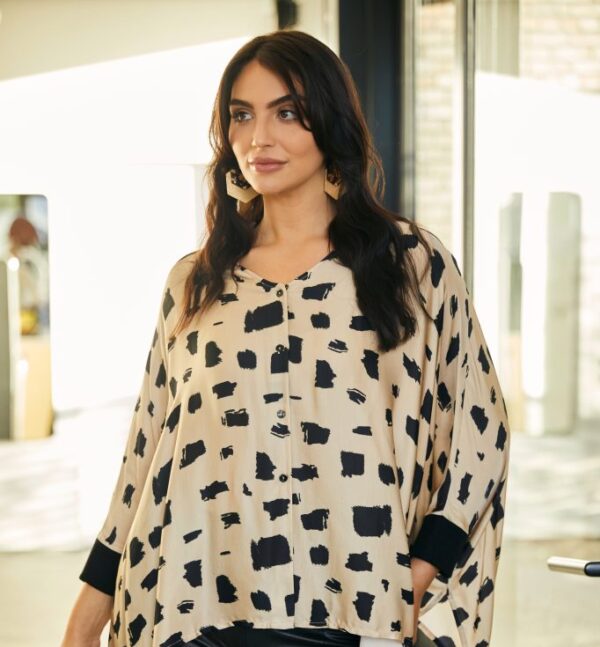 Product Name: Print Blouse with Jersey Cuff Brand: Ora Collection: Curvy Collection Category: Ladies Boutique, Plus Size Clothing Origin: Irish Design